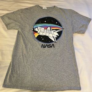 Mens medium grey nasa graphical t-shirt